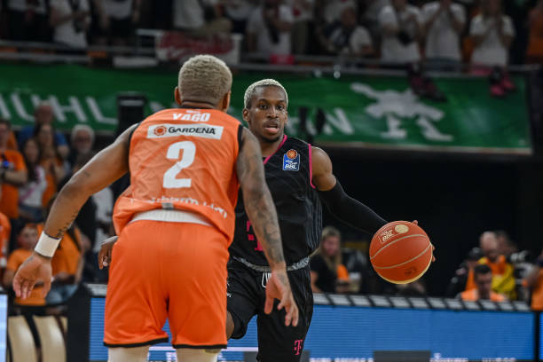 键人物之一 键人物之一